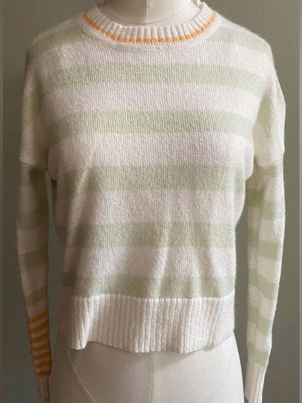 Freshman Striped Crewneck Sweater - White & Light Green